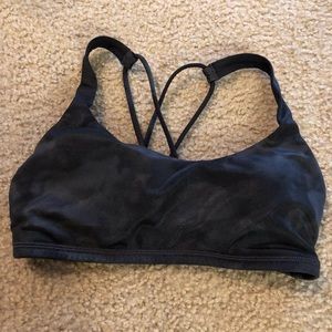 Black lulu bra size 4